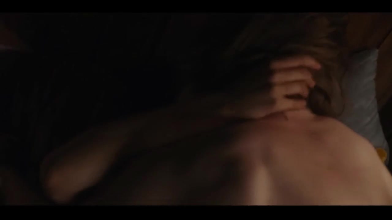 Hd Sex Moments Of Lisa Vicari Kissing And Being Fucked By Louis Hofmann In Dark Sex Scenes In