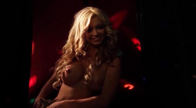 Mindy Robinson Nude Captain Battle Legacy War 2013