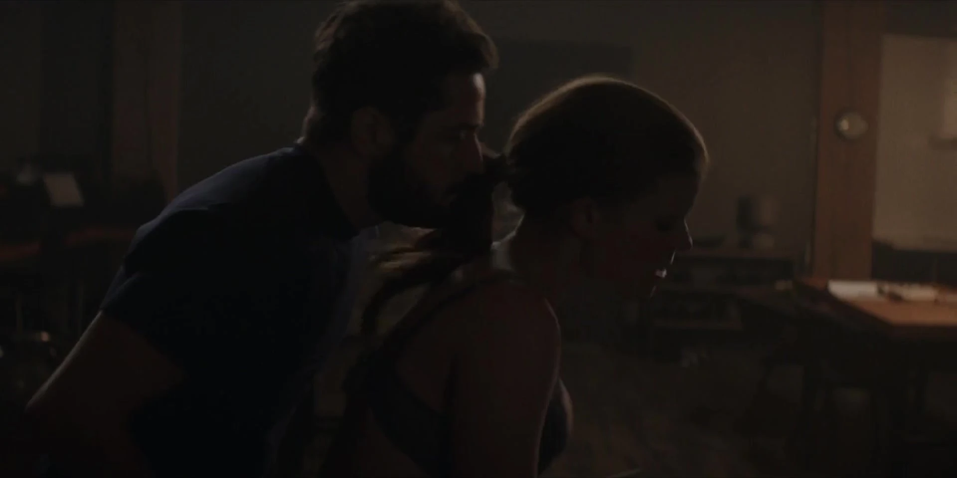 Kate Mara naked - A Teacher s01e09 (2020)