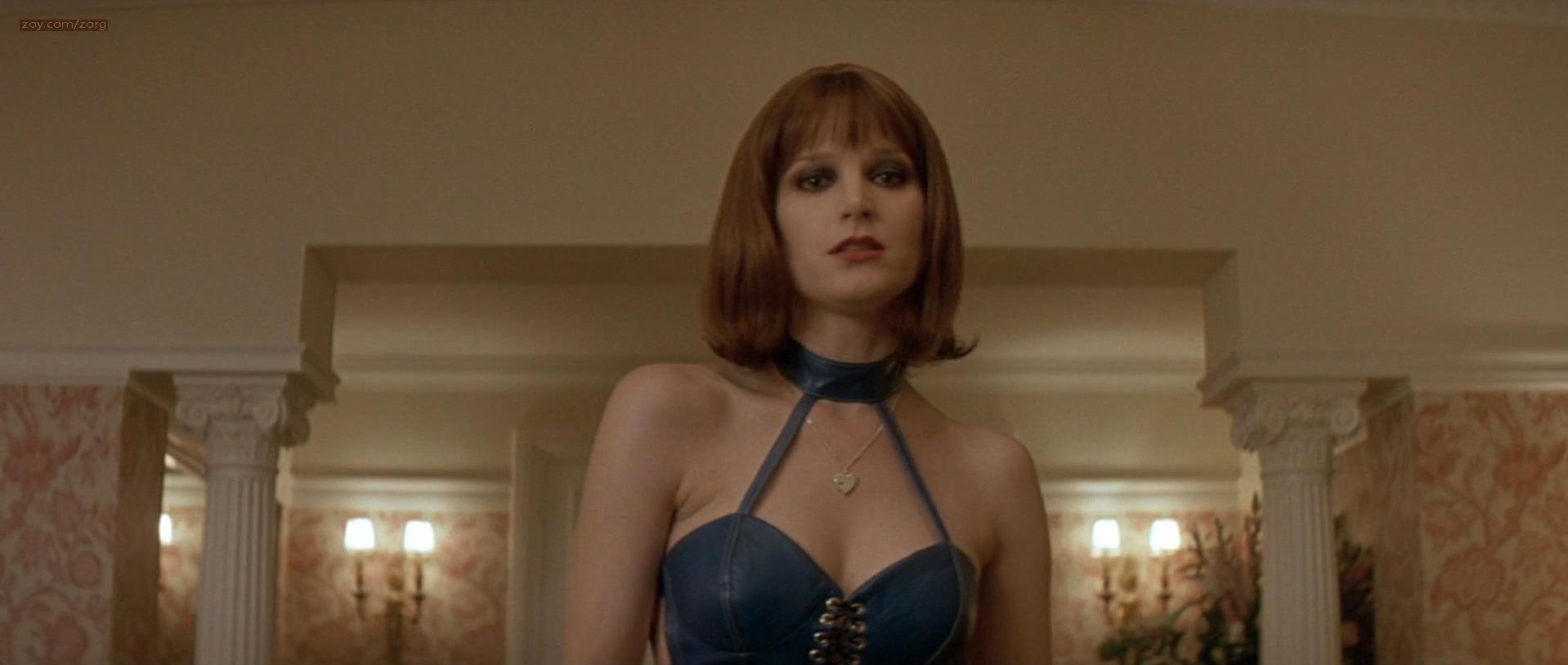 Bridget Fonda sexy, Laurence Ashley sexy – Kiss Of the Dragon (2001)