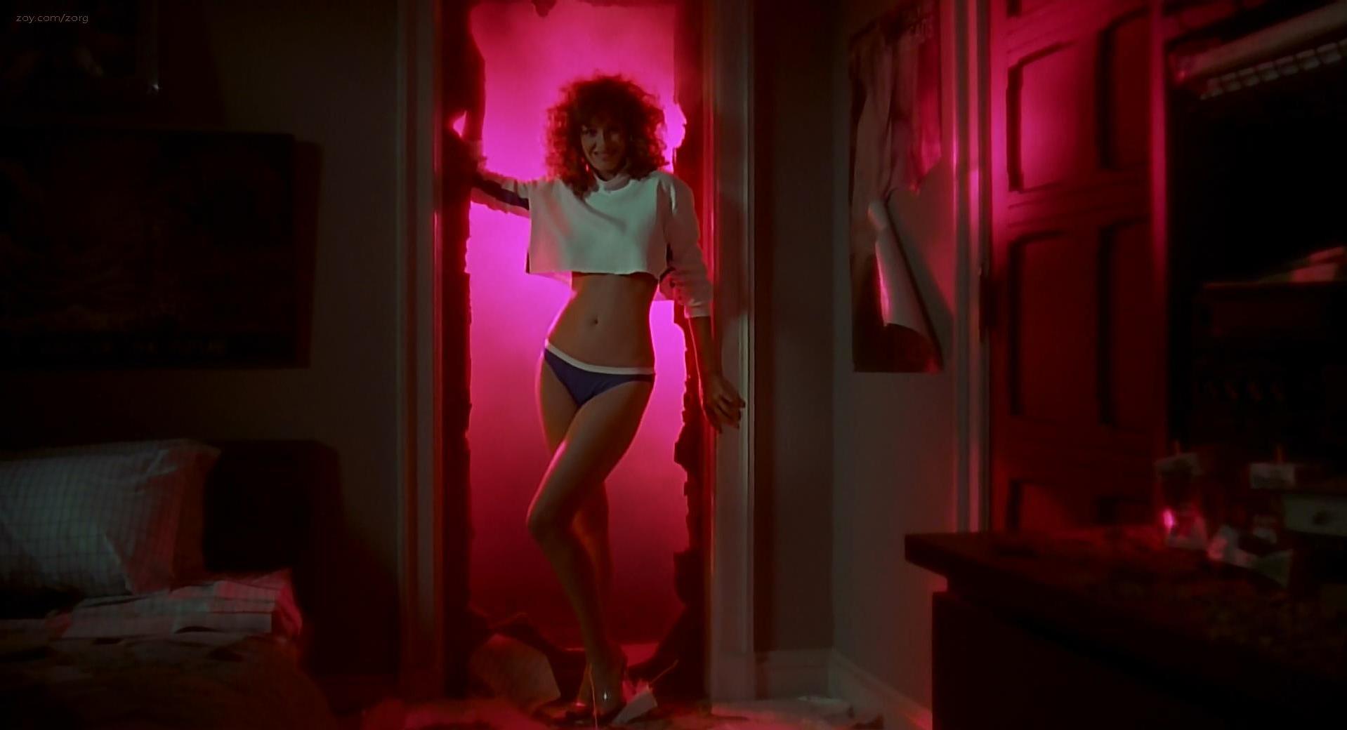 Kelly LeBrock sexy – Weird Science (1985)